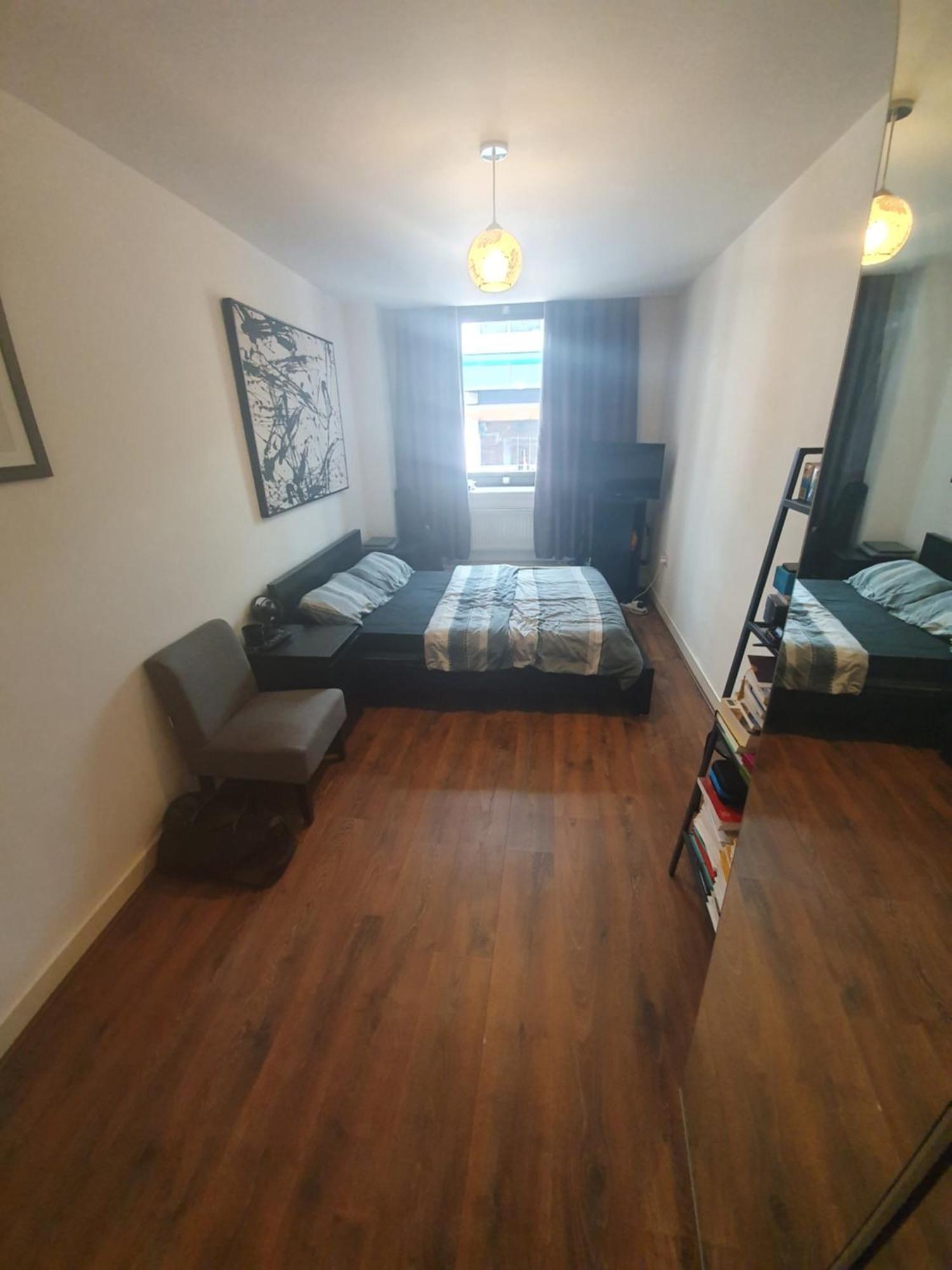 Double Room With Shared Bathroom London Exterior photo